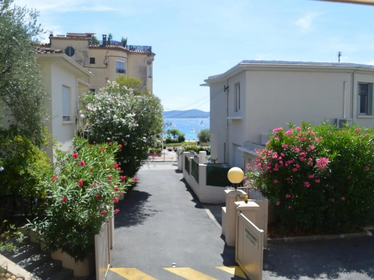 Apartmán Studio Climatise Proche Plage, Commerces Et Gare Avec Balcon, Parking Et Wifi - Fr-1-466A-5 Saint-Raphaël